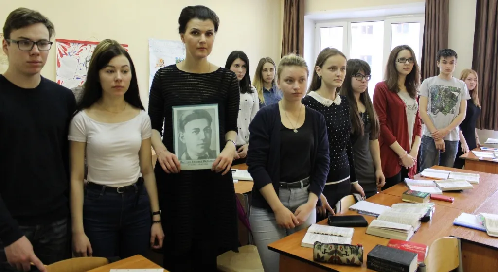 Акция «Минута молчания» в Тверском ГМУ в память о Герое ВОВ Е.И. Пичугине 
