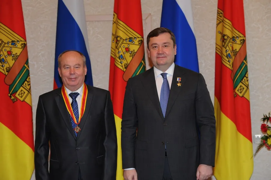 Ректор ТГМА Михаил Калинкин удостоен главной награды Верхневолжья