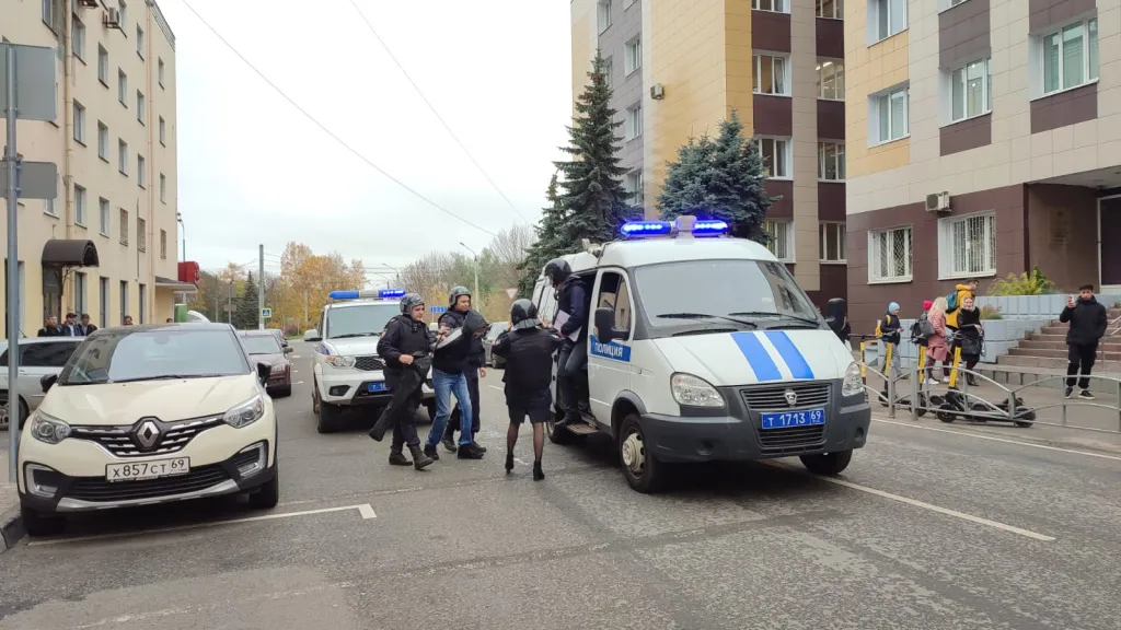 В Тверском ГМУ проведена тактико-специальная тренировка по вопросам обеспечения антитеррористической защищенности В Тверском ГМУ проведена тактико-специальная тренировка по вопросам обеспечения антитеррористической защищенности