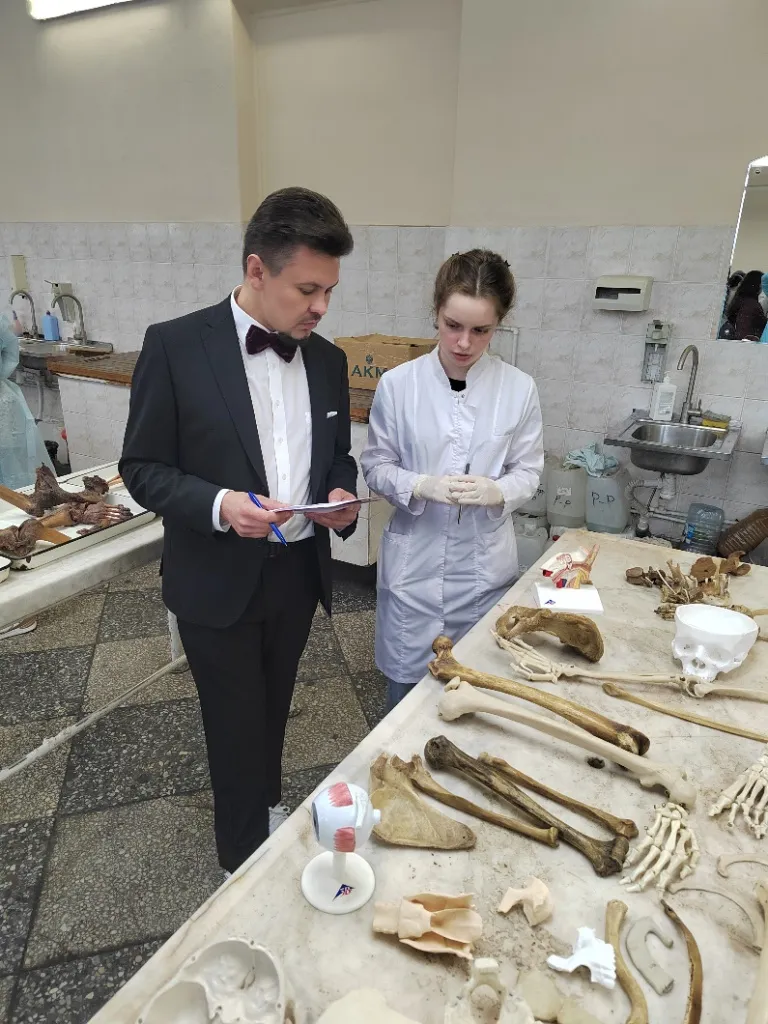 Галкина Виктория на практическом этапе олимпиады.jpg
