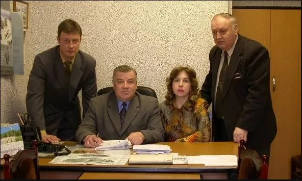 Декан стоматологического факультета В.В. Богатов и сотрудники деканата.jpg