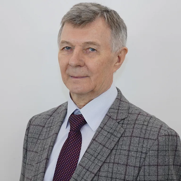 Васильев Петр Васильевич