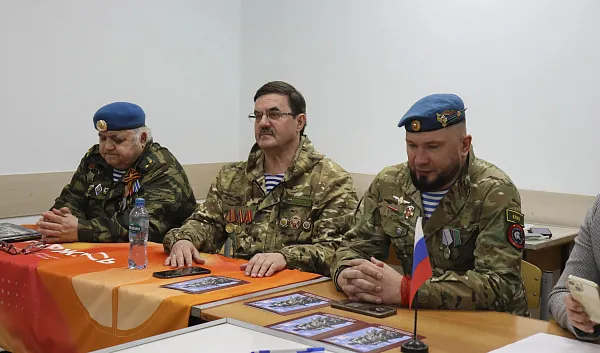 В Тверском медуниверситете состоялась патриотическая встреча «Я горжусь! Герои» В Тверском медуниверситете состоялась патриотическая встреча «Я горжусь! Герои»