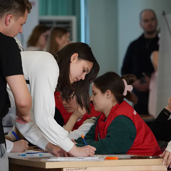 В Тверском медуниверситете состоялась ежегодная ярмарка вакансий - фото 3