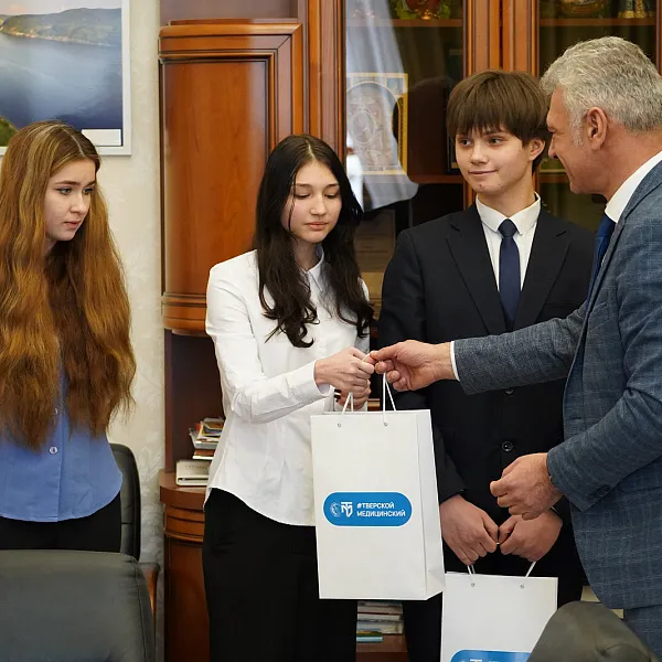 Ректор ТвГМУ встретился с гимназистами – победителями Всероссийских конкурсов - фото 2