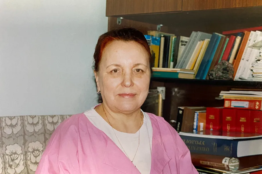 "ЖЕНСКИЙ ВЗГЛЯД НА МУЖСКУЮ ПРОФЕССИЮ". К 85-летнему юбилею заслуженного врача России, профессора Г.Н. Румянцевой "ЖЕНСКИЙ ВЗГЛЯД НА МУЖСКУЮ ПРОФЕССИЮ". К 85-летнему юбилею заслуженного врача России, профессора Г.Н. Румянцевой