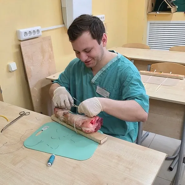 В ТвГМУ подвели итоги второй внутривузовской олимпиады по базовым хирургическим навыкам - фото 1