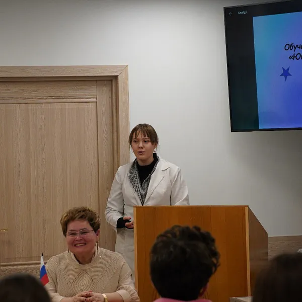 «Юные медики» завершили занятия на кафедре безопасности жизнедеятельности ТвГМУ - фото 8