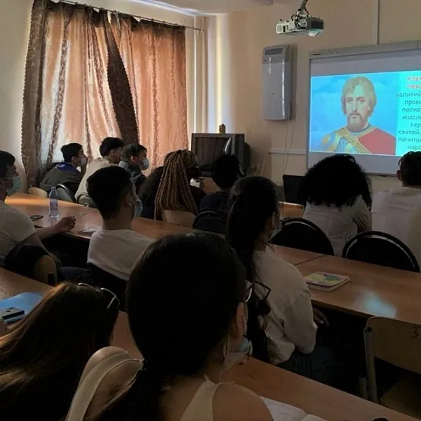 «Александр Невский – славное имя России»:  исторический урок к 800-летию со дня рождения - фото 3