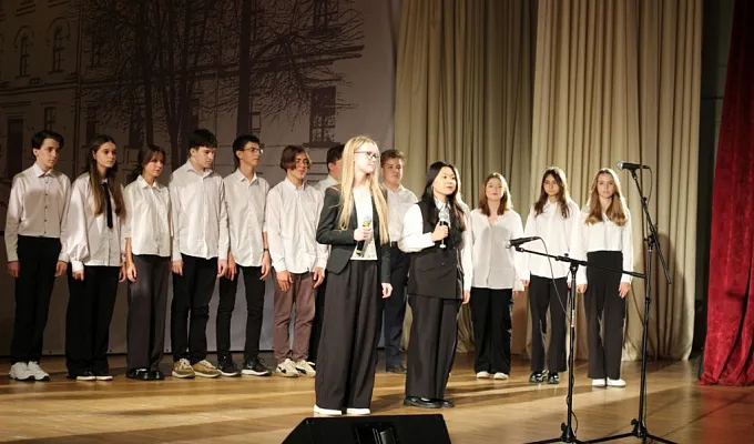 В гимназии Тверского ГМУ отметили первый День учителя