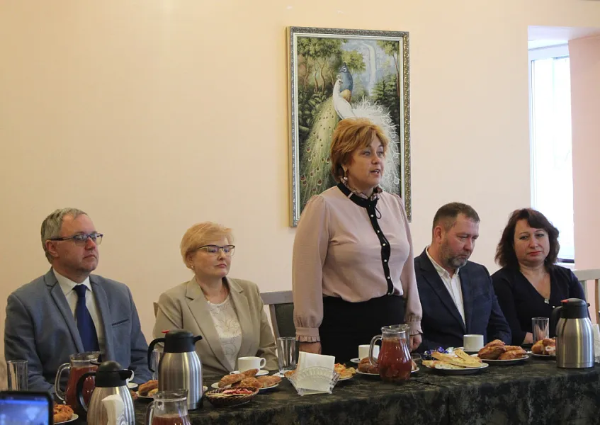 "ПРИЗНАНИЕ ВРАЧА НАЧИНАЕТСЯ С РАБОТЫ НАД СОБОЙ"