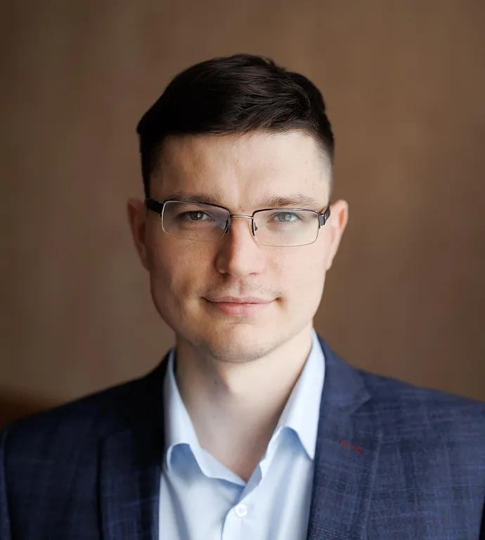 Максимов Дмитрий Анатольевич Максимов Дмитрий Анатольевич
