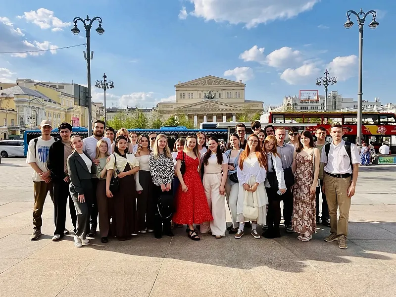 Творческая делегация ТвГМУ посетила мюзикл «Анна Каренина» в Московском театре оперетты 