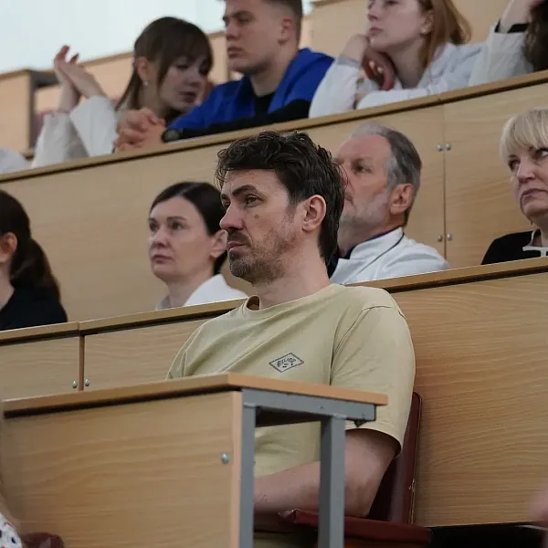 В Стоматологической поликлинике ТвГМУ обсудили проблему остеонекроза челюстей - фото 7