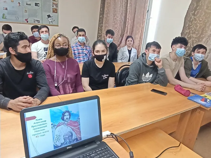 «Александр Невский – славное имя России»:  исторический урок к 800-летию со дня рождения
