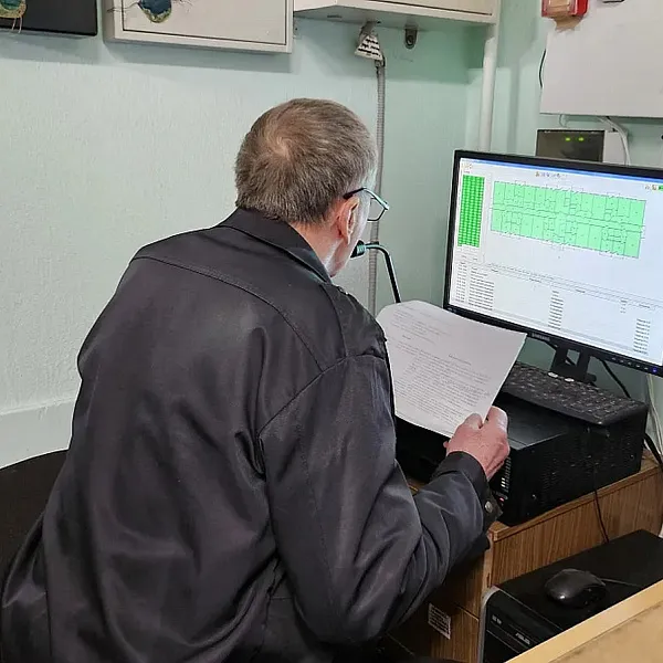 10 апреля в Общежитии №4 была проведена тактико-специальная тренировка по действиям в случае угрозы совершения террористического акта с использованием БпЛА - фото 3