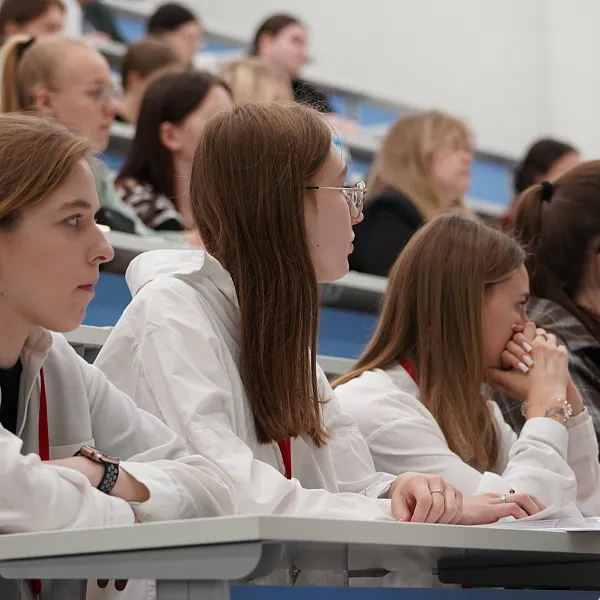 В ТвГМУ состоялась конференция, посвященная традициям милосердия и добровольчества в медицинском образовании - фото 4