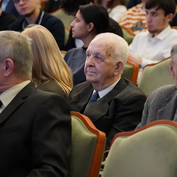 В Тверском медуниверситете прошла конференция к 70-летию стоматологической поликлиники вуза - фото 7