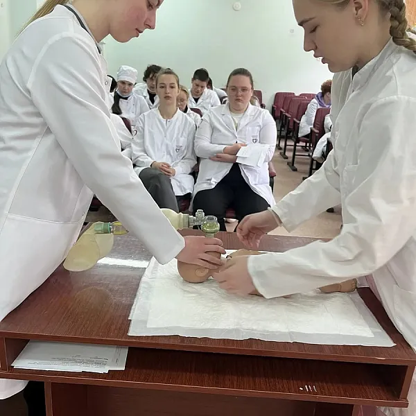 Студенты-педиатры успешно выступили на профессиональной олимпиаде - фото 8