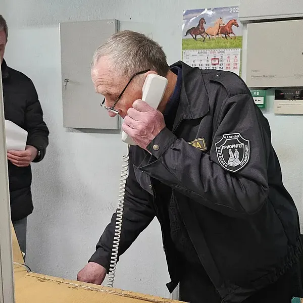 10 апреля в Общежитии №4 была проведена тактико-специальная тренировка по действиям в случае угрозы совершения террористического акта с использованием БпЛА - фото 2