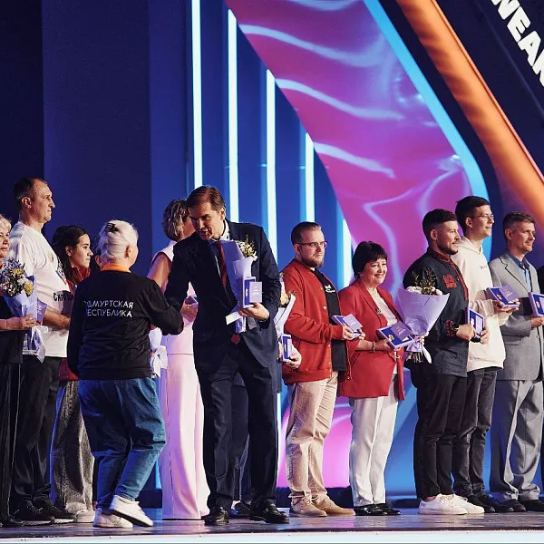 Марк Ефременко награждён знаком «Доброволец России» и признан лучшим координатором волонтеров – медиков  - фото 4