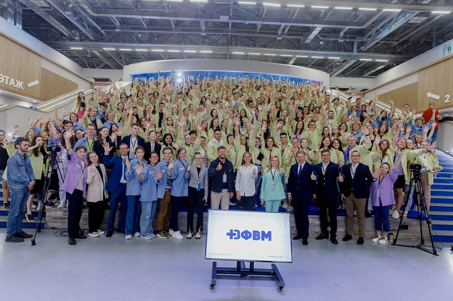 Начал работу VI Всероссийский форум волонтеров-медиков