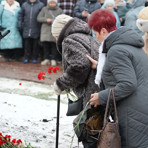 Представители ТвГМУ почтили память освободителей Калинина от фашистов - фото 4