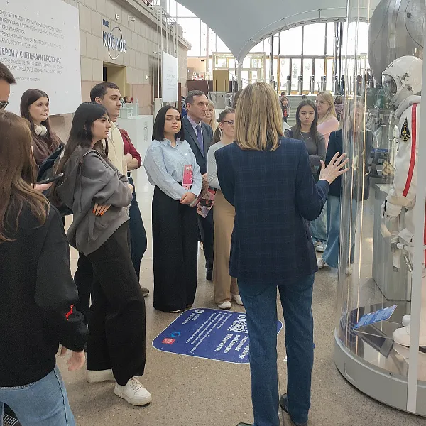 Активисты СПК «Я горжусь» посетили ВДНХ  - фото 10