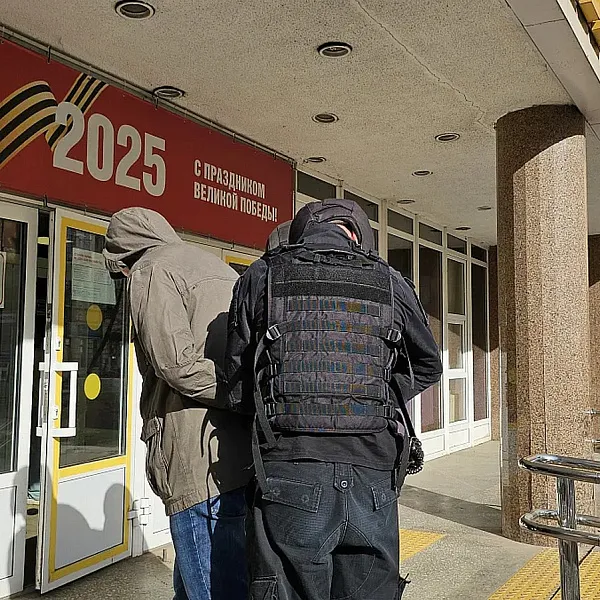 31 марта в теоретическом корпусе Университета была проведена тактико-специальная тренировка по действиям в случае вооруженного нападения - фото 5