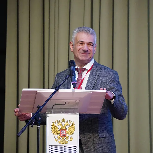 1100 участников, 13 республик, 46 областей объединила конференция в Тверском медуниверситете - фото 4