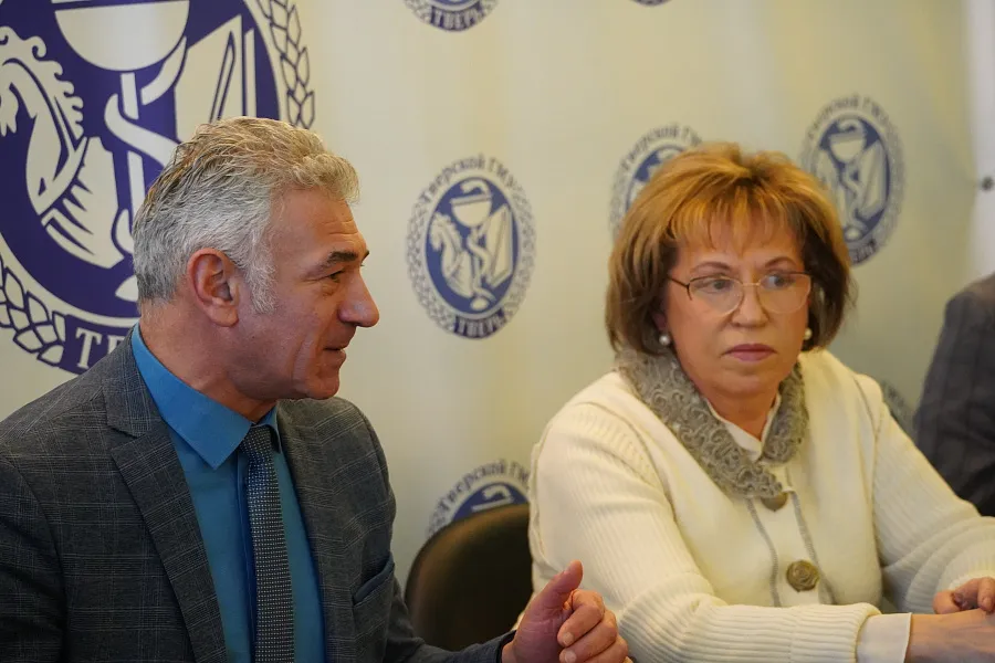 Сенатор Людмила Скаковская встретилась с руководством и учеными Тверского медуниверситета