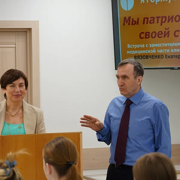 «Мы патриоты России». Студенты ТвГМУ встретились с врачом Вязовченко Е.П. - фото 4