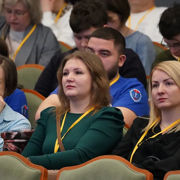 1100 участников, 13 республик, 46 областей объединила конференция в Тверском медуниверситете - фото 8