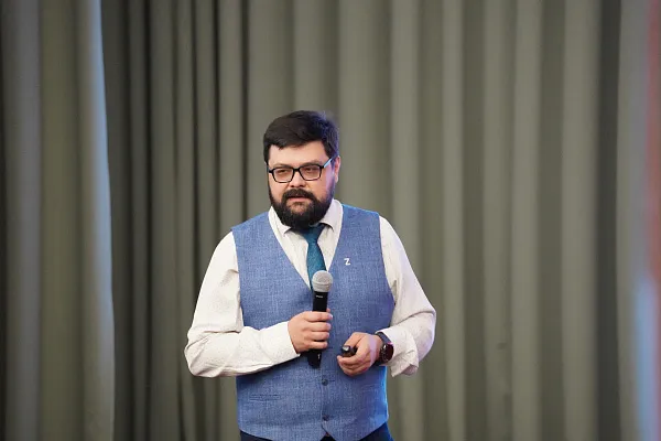 Декан лечебного факультета ТвГМУ рассказал студентам о своей работе в зоне СВО
