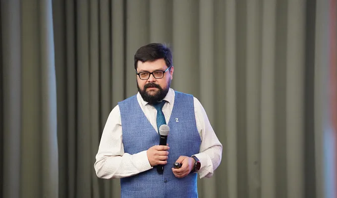 Декан лечебного факультета ТвГМУ рассказал студентам о своей работе в зоне СВО