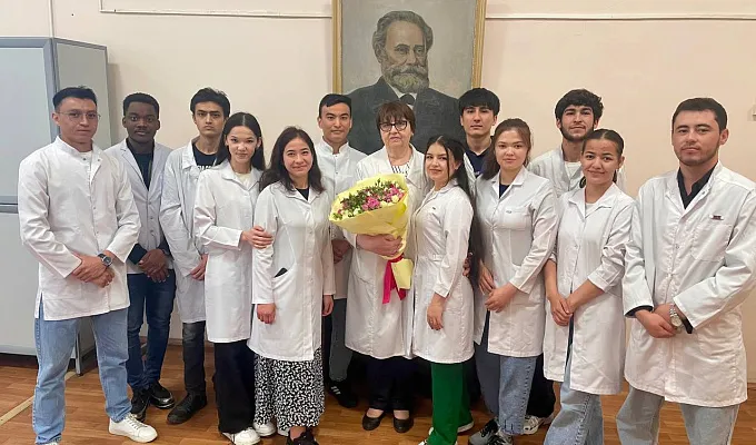 На кафедре физиологии 15 мая 2025 г. состоялось заседание кружка СНО. Заседание было посвящено «Медицине Востока». 