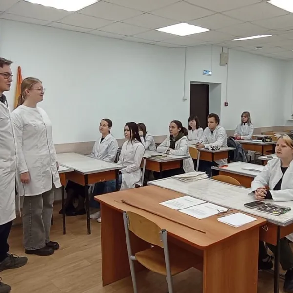 СПК «Я горжусь – Тверской ГМУ» поздравил студентов с Днем народного единства - фото 2