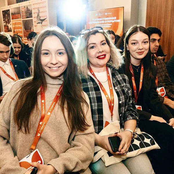 Делегация ТвГМУ на открытии Итогового конгресса Ассоциации студенческих патриотических клубов «Я горжусь» - фото 5