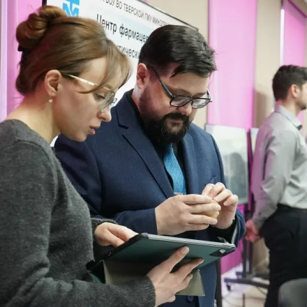 Ректор Тверского медуниверситета представил Губернатору разработки ученых вуза  - фото 5