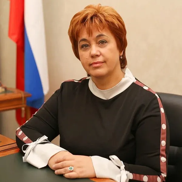 РЕКТОР ТВЕРСКОГО ГМУ ПОЗДРАВИЛА КОЛЛЕГ С ЮБИЛЕЕМ ВУЗА