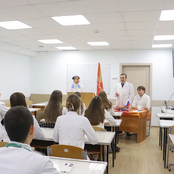 Диалог со студентами к Международному дню врача - фото 4