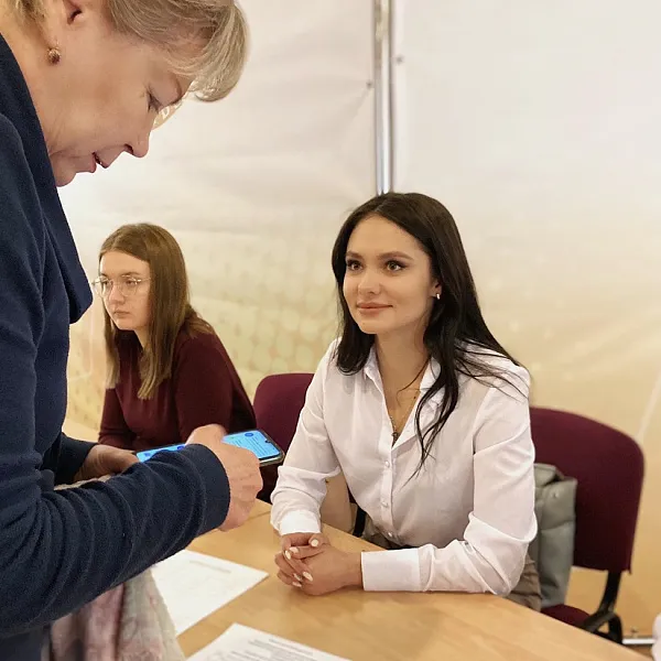 Отчет о проведении межрегиональной научно-практической конференции "Современные методы диагностики, лечения и реабилитации в офтальмологии" - фото 4