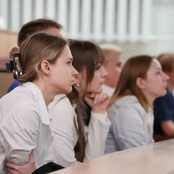 В Стоматологической поликлинике ТвГМУ обсудили проблему остеонекроза челюстей - фото 5