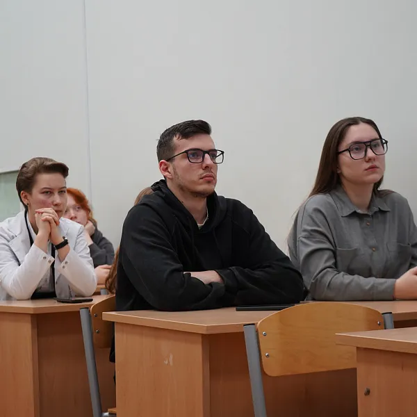 В Школе хирурга ТвГМУ прошла лекция представителя НМИЦ трансплантологии и искусственных органов им. В.И. Шумакова  - фото 3