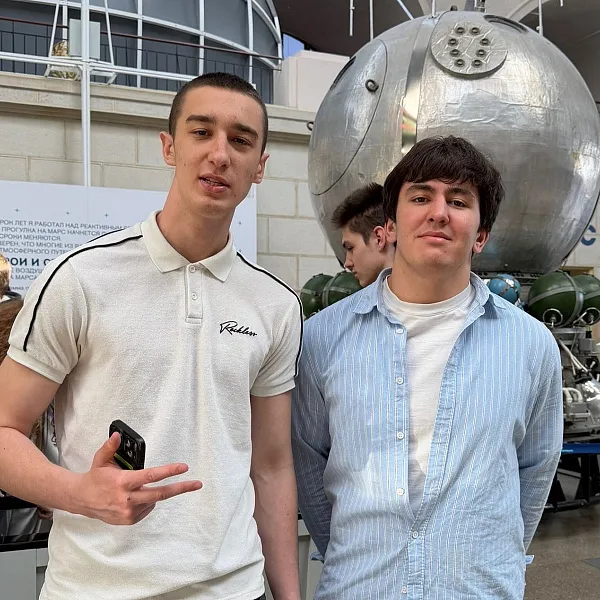 Активисты СПК «Я горжусь» посетили ВДНХ  - фото 13