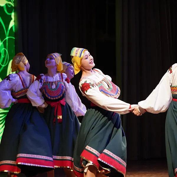 Многонациональное студенческое сообщество Тверского медуниверситета отметило Навруз - фото 3