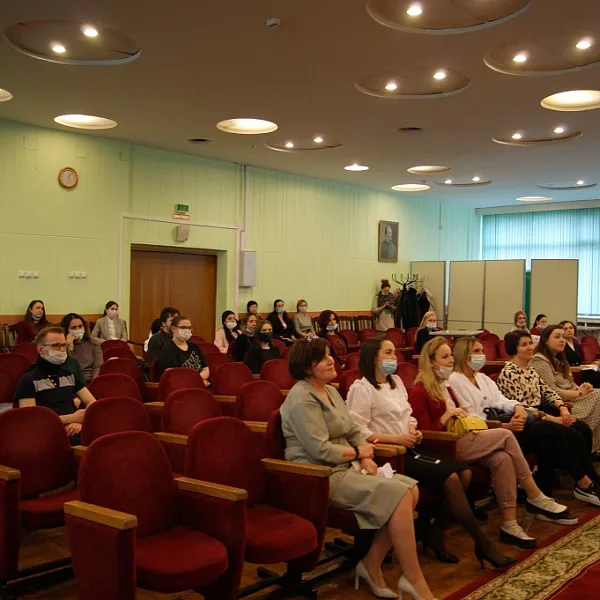 28 апреля 2021 года в Тверском ГМУ состоялась ЯРМАРКА РАБОЧИХ МЕСТ – ФАРМАЦИЯ – 2021 для выпускников и старшекурсников фармацевтического факультета - фото 7