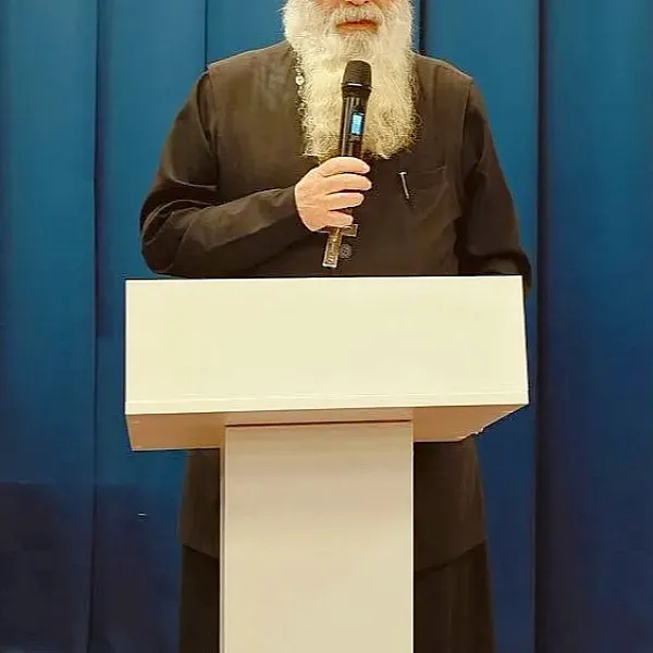 Встреча актива СПК «Я горжусь» и врача-волонтера А.Н. Шарова с учениками православной школы - фото 4