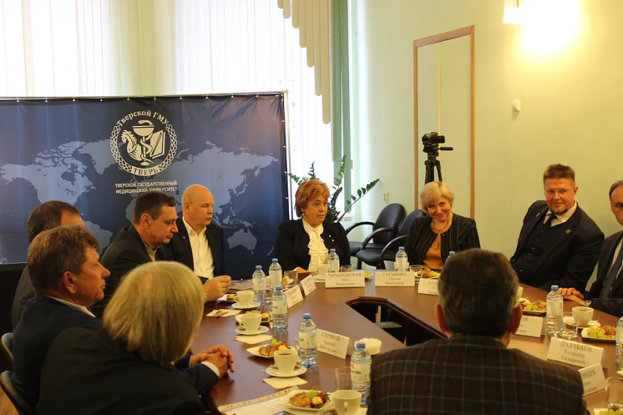 Отчет о проведении круглого стола "ИДЕНТИФИКАЦИЯ НЕОПОЗНАННОЙ ЛИЧНОСТИ ПО КОСТНЫМ ОСТАНКАМ И ПЕРСПЕКТИВЫ РАЗВИТИЯ ТОМОГРАФИЧЕСКОГО ИССЛЕДОВАНИЯ В СУДЕБНОЙ МЕДИЦИНЕ"