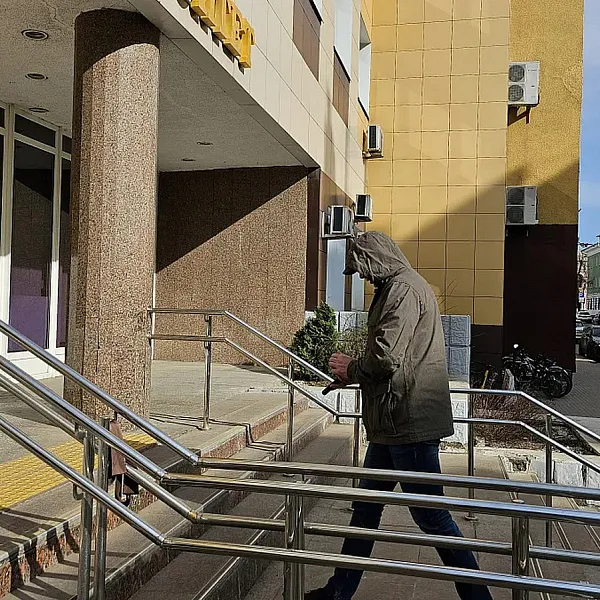 31 марта в теоретическом корпусе Университета была проведена тактико-специальная тренировка по действиям в случае вооруженного нападения - фото 3